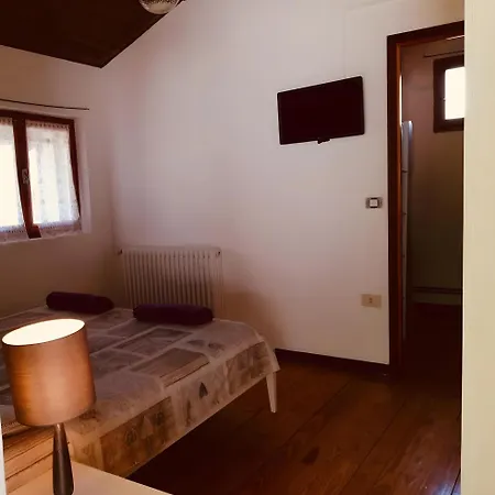 Lake Como Cottage Apartment