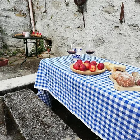 Lake Como Cottage Apartment *